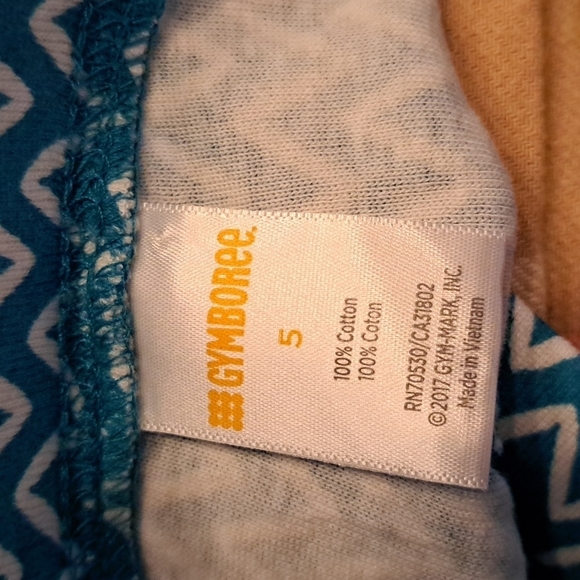 Gymboree girls size 5 outlet shorts dark teal with white zig zag design - Picture 4 of 4